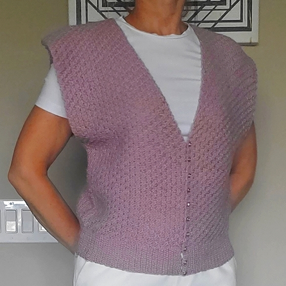 ๐ 3X HOST PICK ๐ Handmade Knitted Vest - Picture 6 of 11